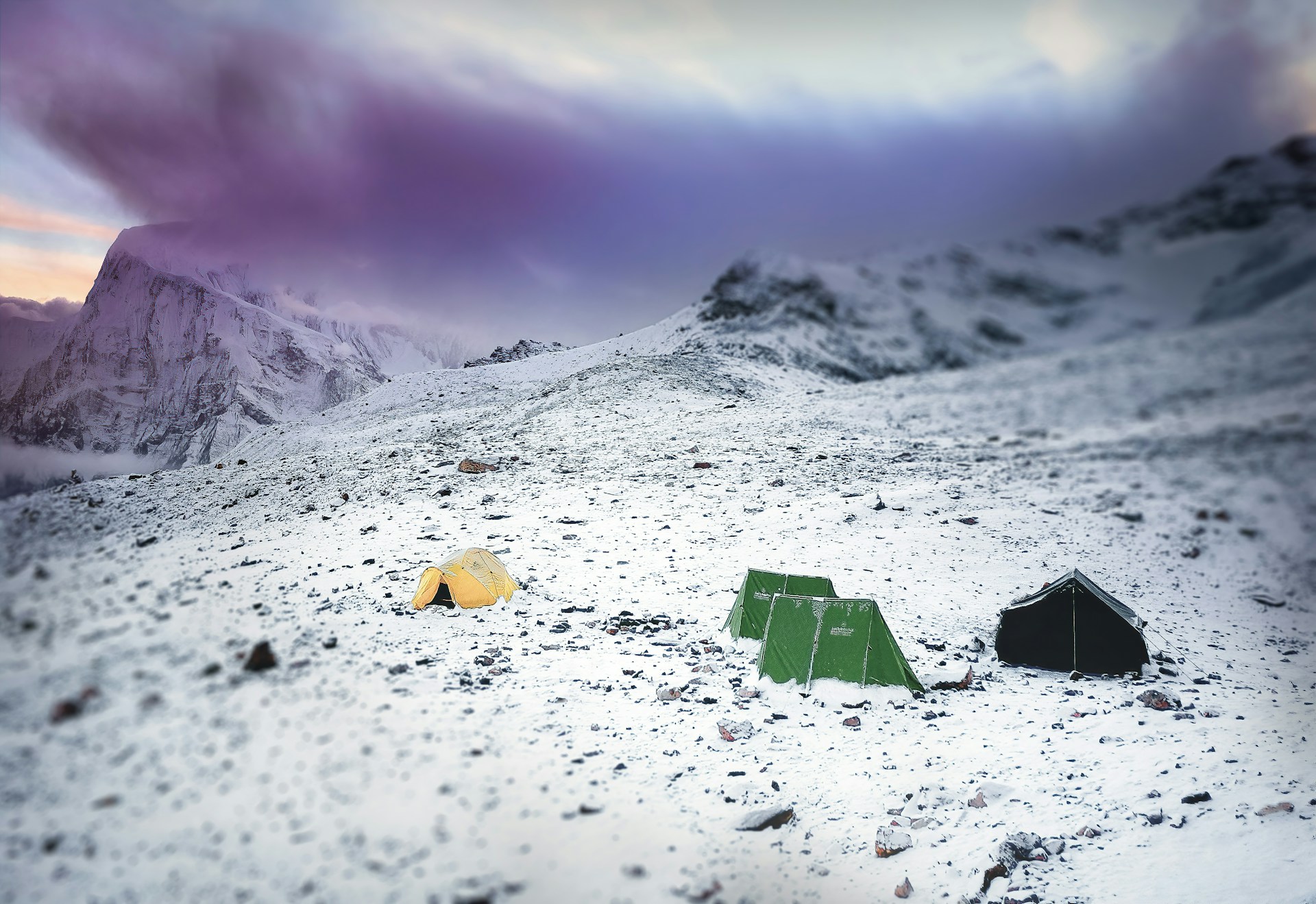 Day 11 - Nar to Kang La Pass (5,322m/17,460ft) to Ngwal (3,660m/12,008ft): 7-8 hours